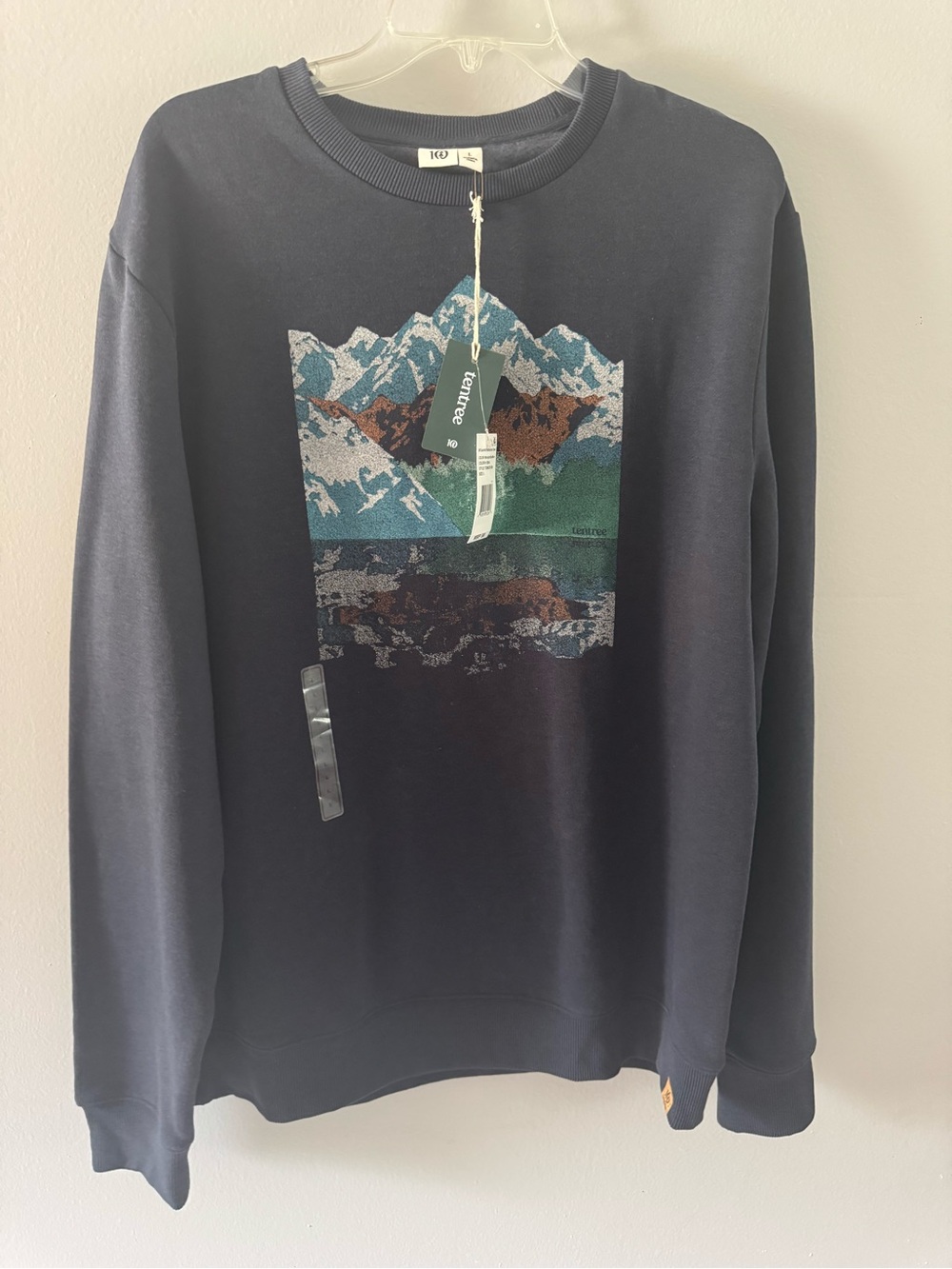 Tentree Navy Crewneck Sweater with Mountain Graphic Large